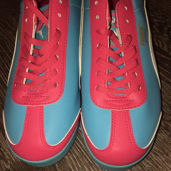 Brand New Puma Sneakers - Picture 3 of 5